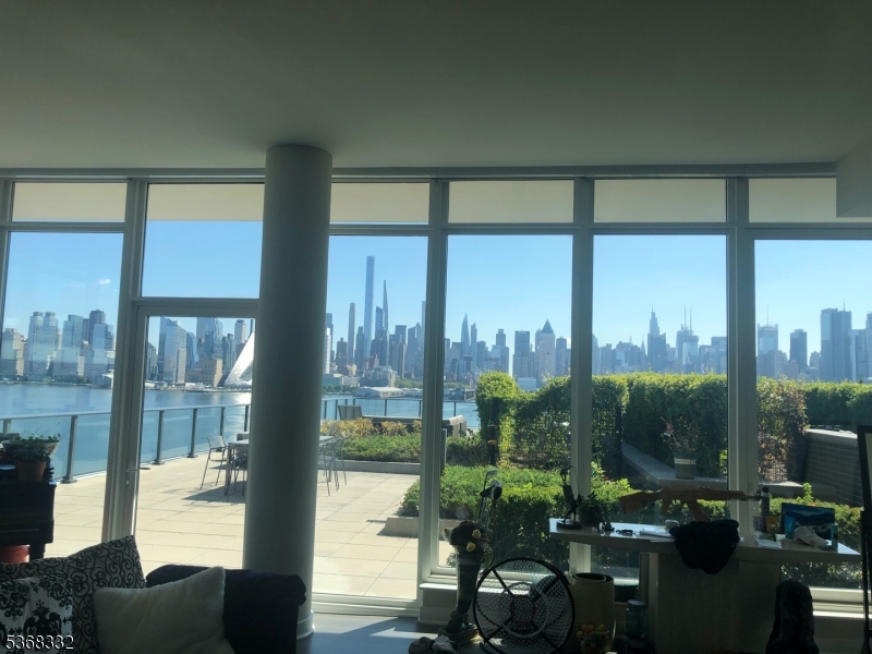 Port Imperial - Residential