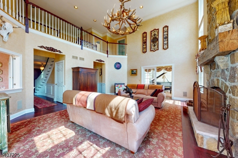 Far Hills - Residential