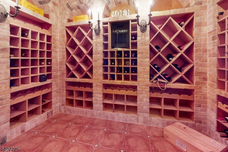 Far Hills - Residential