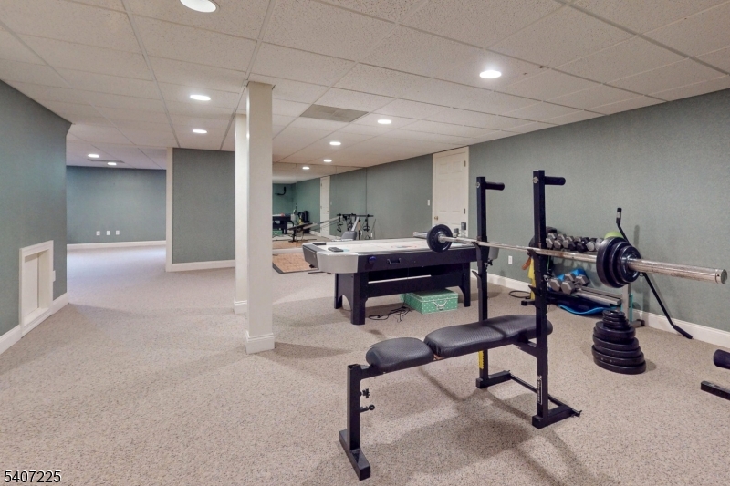 Far Hills - Residential