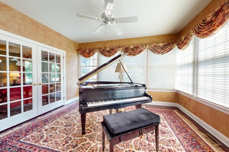 Far Hills - Residential