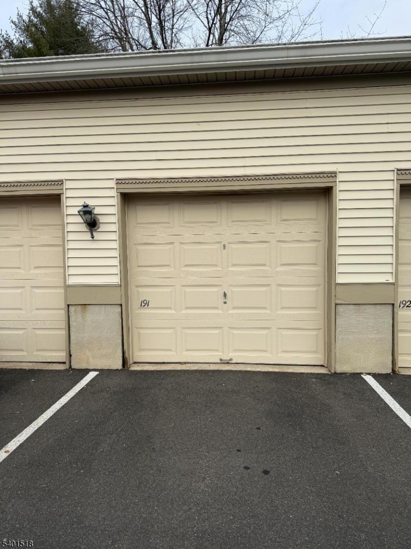 Spring Ridge - Residential Lease