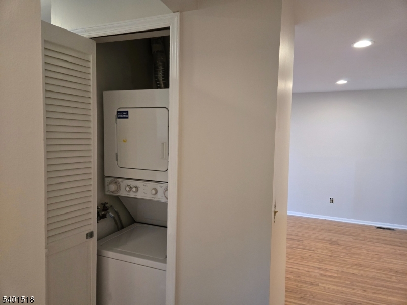 Spring Ridge - Residential Lease