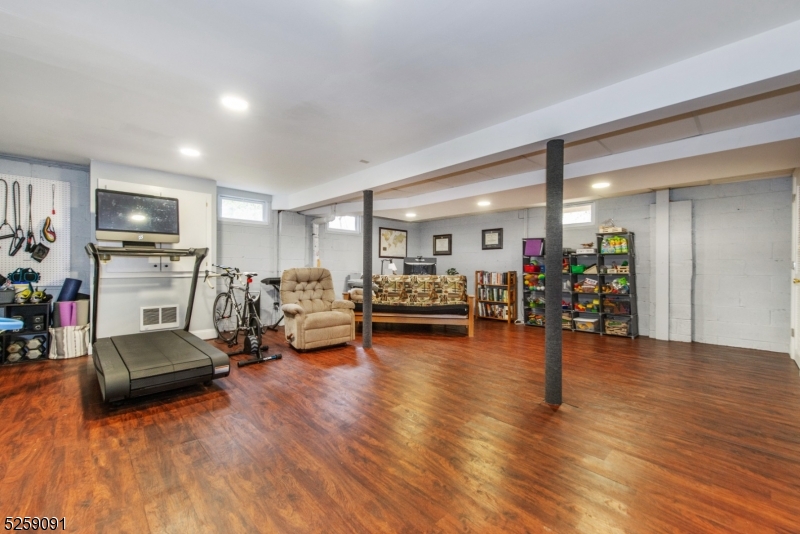 Woodland Ridge - Residential