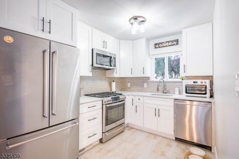 Hill - Residential Lease