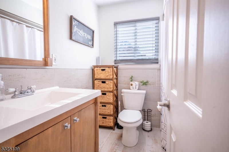 Hill - Residential Lease