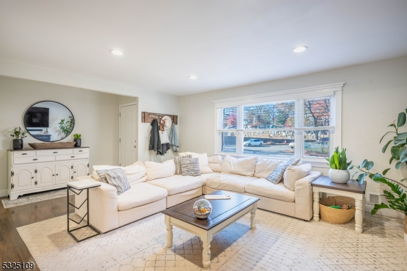 Hill - Residential Lease