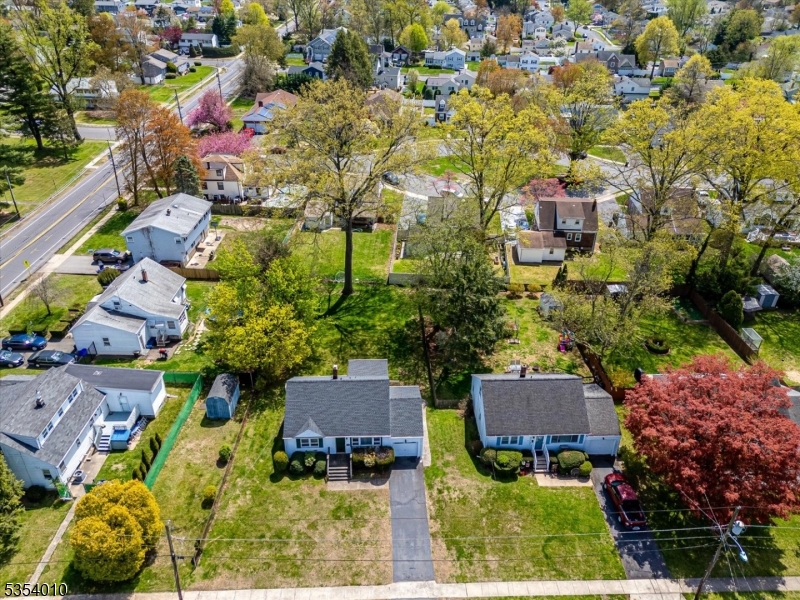 South Plainfield Boro, New Jersey 07080, United States, 4 Bedrooms Bedrooms, ,2 BathroomsBathrooms,Residential,Pending,119076