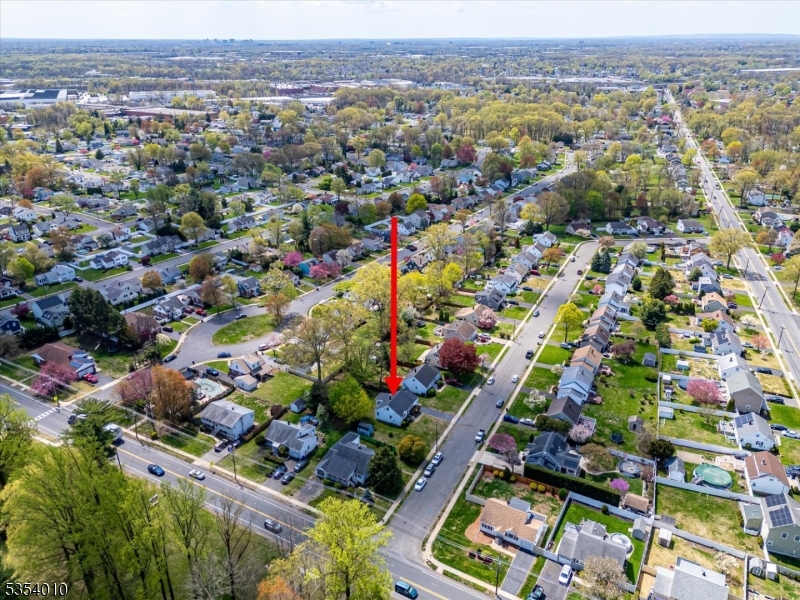 South Plainfield Boro, New Jersey 07080, United States, 4 Bedrooms Bedrooms, ,2 BathroomsBathrooms,Residential,Pending,119076