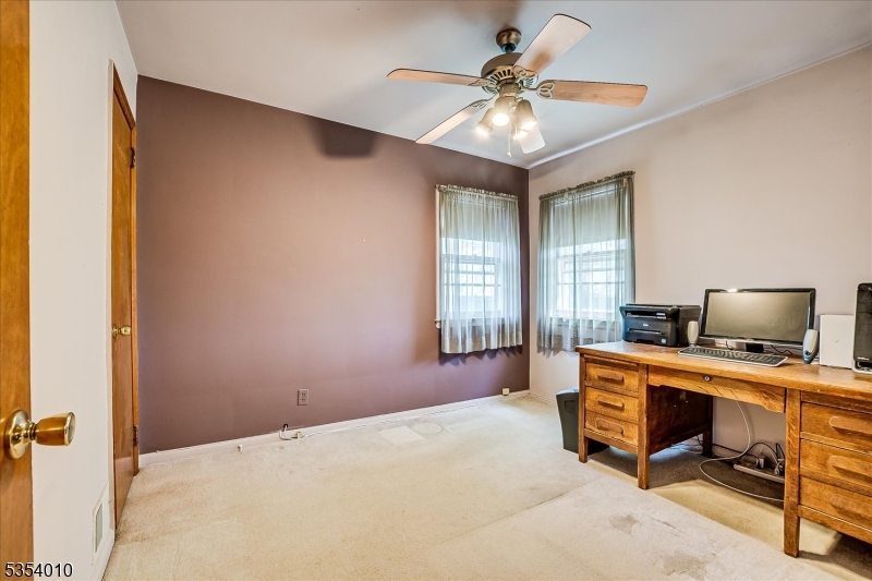 South Plainfield Boro, New Jersey 07080, United States, 4 Bedrooms Bedrooms, ,2 BathroomsBathrooms,Residential,Pending,119076