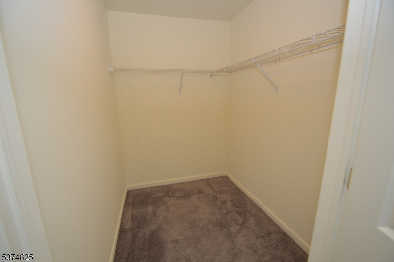 Kings View on the Pond - Residential Lease