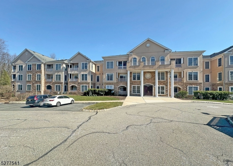 Fox Hills - Residential Lease