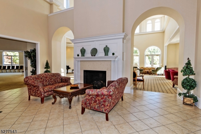 Fox Hills - Residential Lease