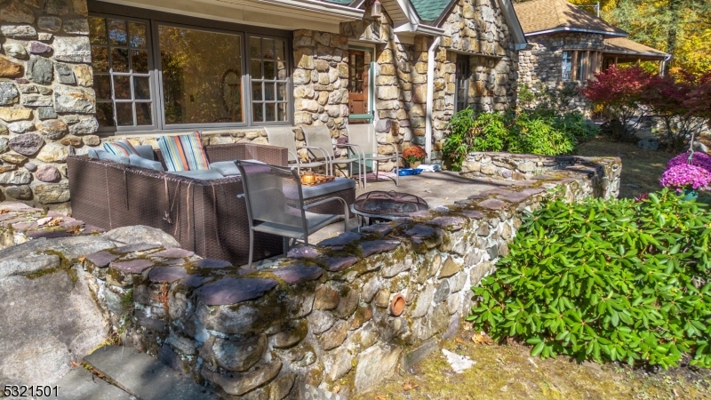 Rock Ridge Lake - Residential