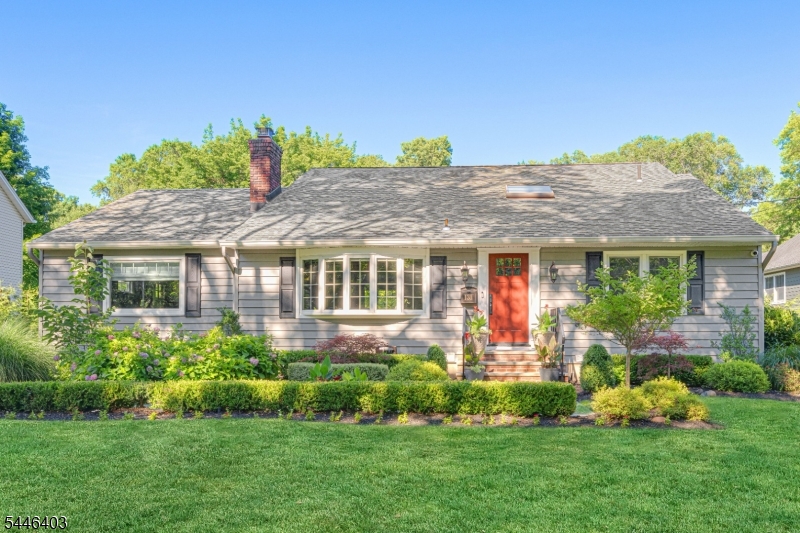 Photo 1 of 50 — 131 S Highwood Ave, Glen Rock Boro, NJ 07452