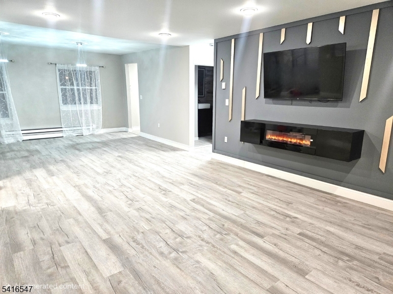 EATON BROOK - Residential