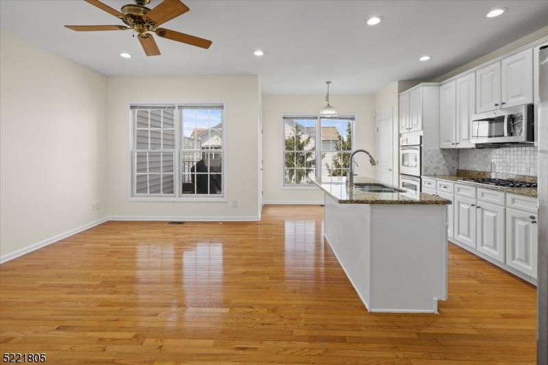 Hickory Hills - Residential