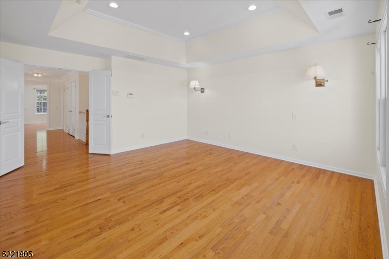 Hickory Hills - Residential