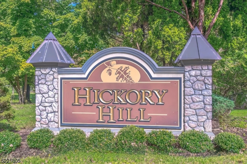 Hickory Hills - Residential