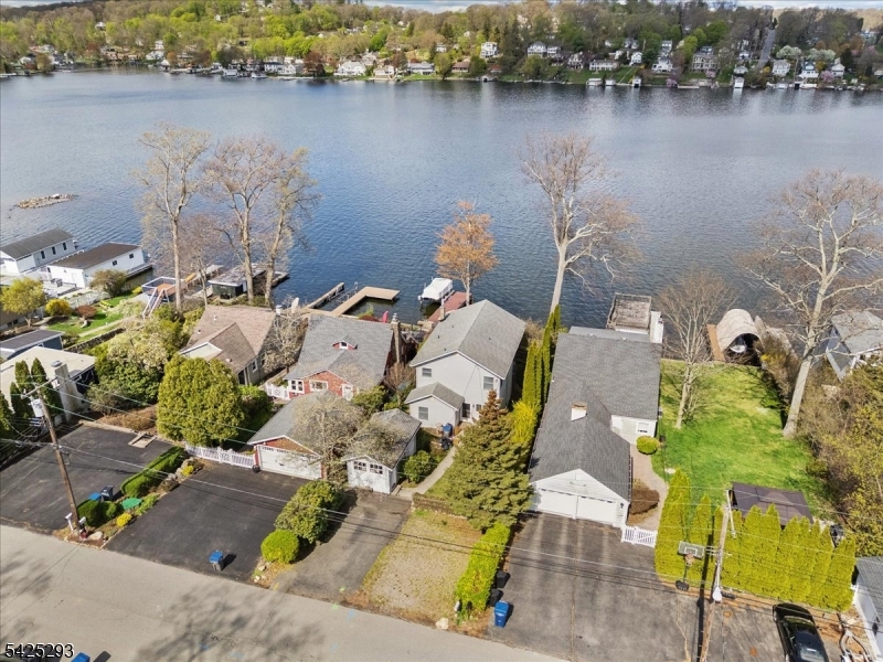 BERTRAND ISLAND - Residential