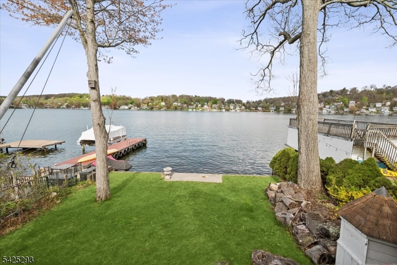 BERTRAND ISLAND - Residential
