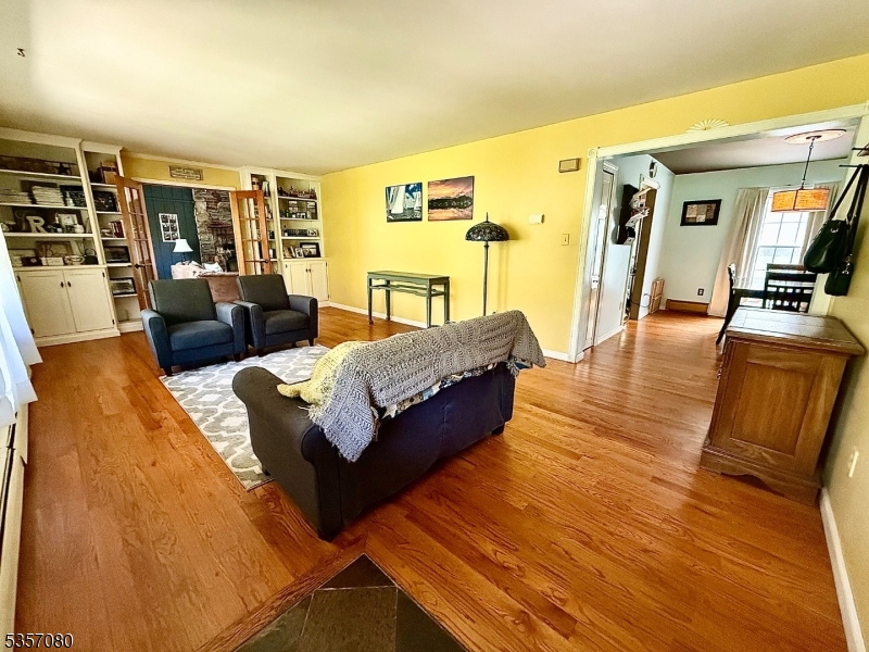 905 Homestead Dr