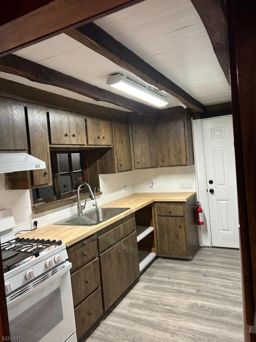 Lakeside Community - Residential Lease