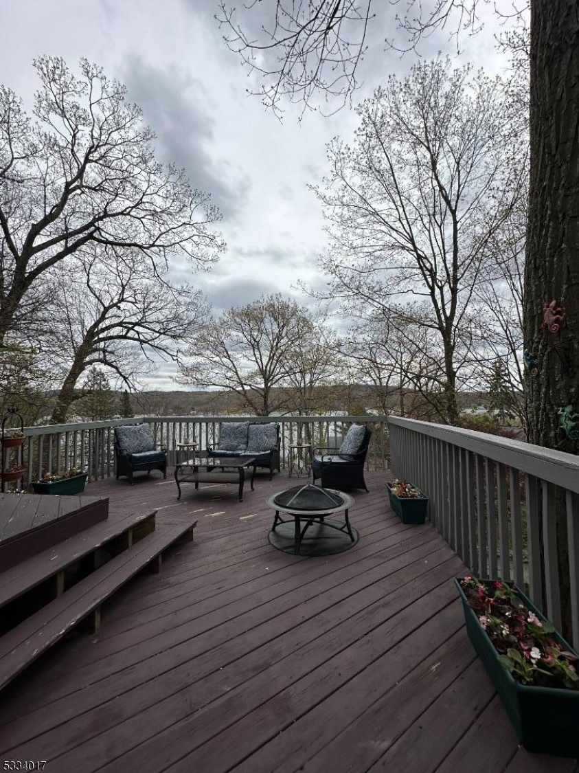 Lakeside Community - Residential Lease