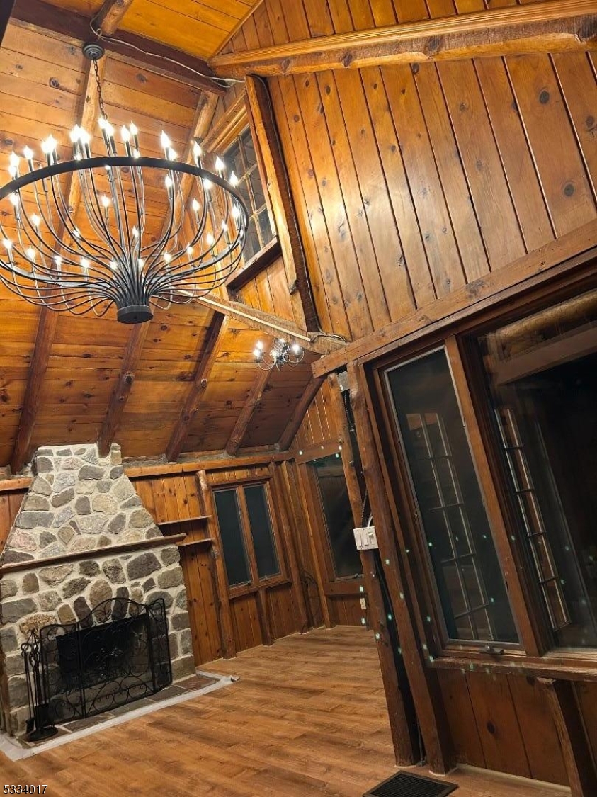 Lakeside Community - Residential Lease