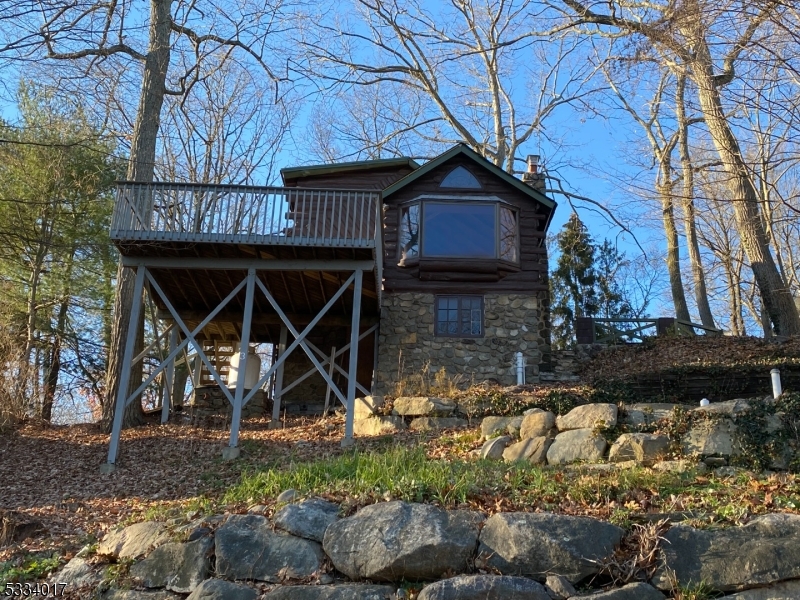 Lakeside Community - Residential Lease