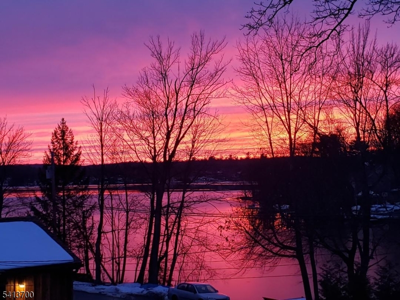 Upper Greenwood Lake - Residential