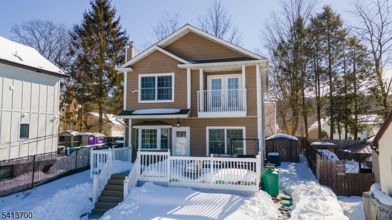 Upper Greenwood Lake - Residential