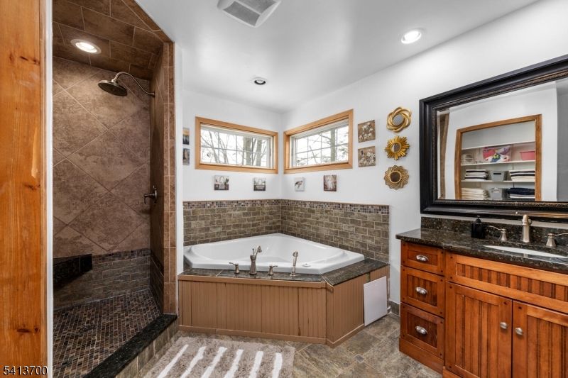 Upper Greenwood Lake - Residential