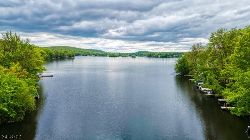 Upper Greenwood Lake - Residential