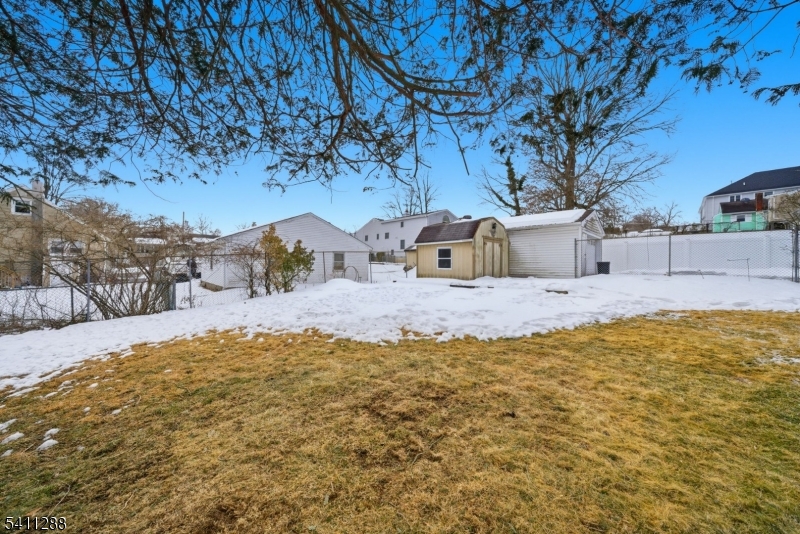 Lake Hiawatha - Residential