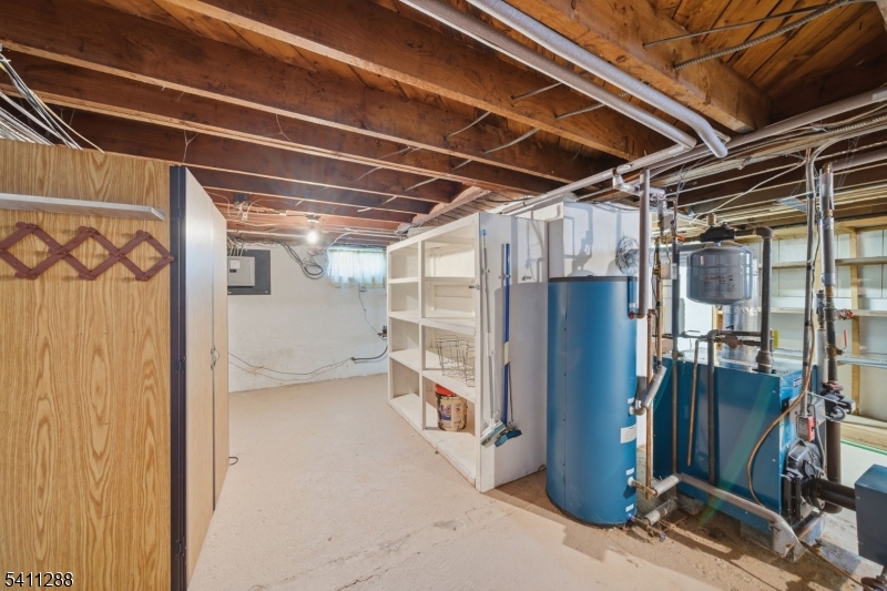 Lake Hiawatha - Residential