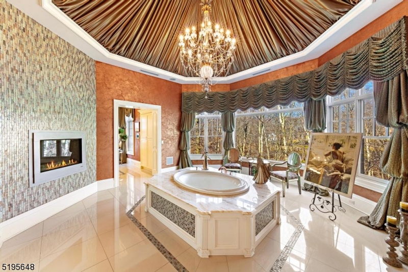 Majestic Woods - Residential