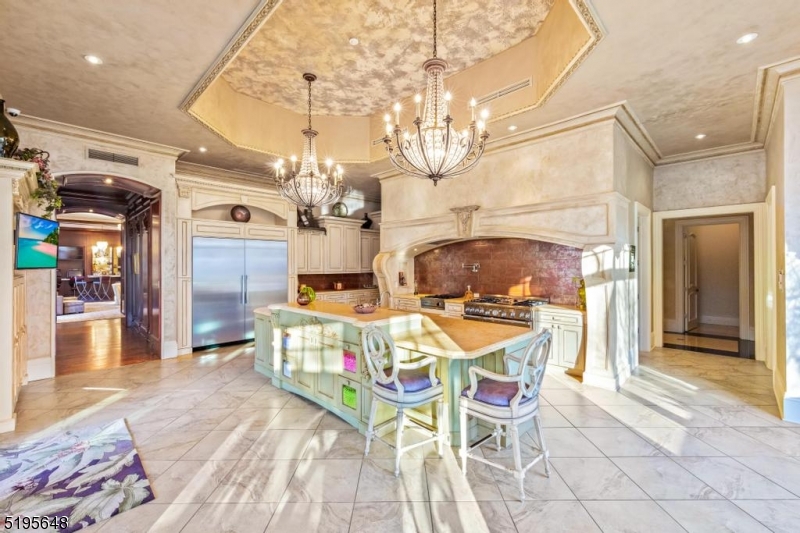 Majestic Woods - Residential