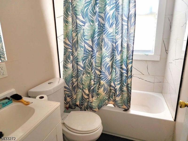 129 22Nd St - Photo 4
