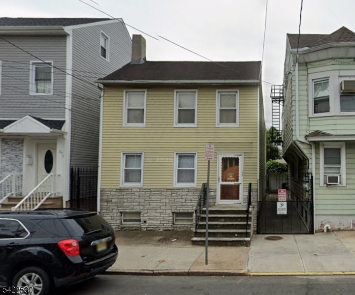 Photo 1 of 1 — 268 Walnut St, Newark City, NJ 07105