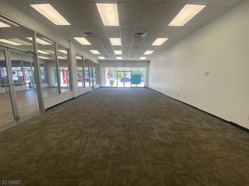 Route 46 - Commercial Lease