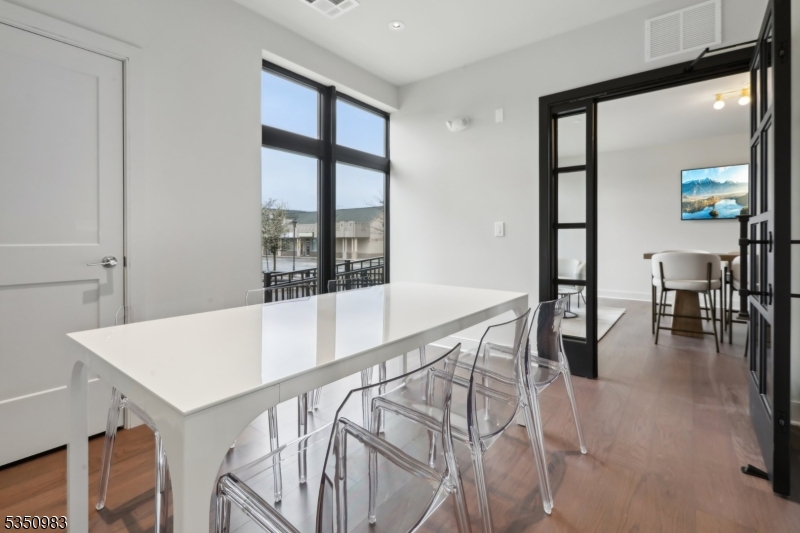 CLARUS-BERKELEYHEIGHTS - Residential Lease