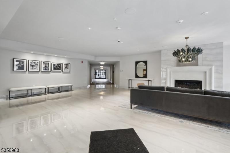 CLARUS-BERKELEYHEIGHTS - Residential Lease