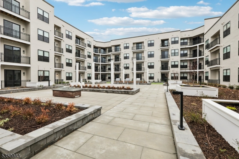 CLARUS-BERKELEYHEIGHTS - Residential Lease