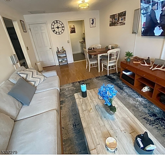 Pompton West - Residential Lease