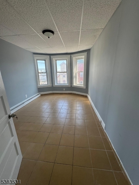 ELIZABETHPORT - Residential Lease