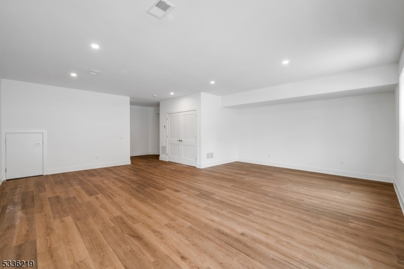 The Meadows - Residential Lease