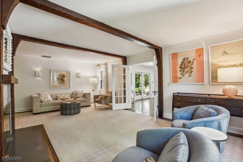 Knollwood - Residential