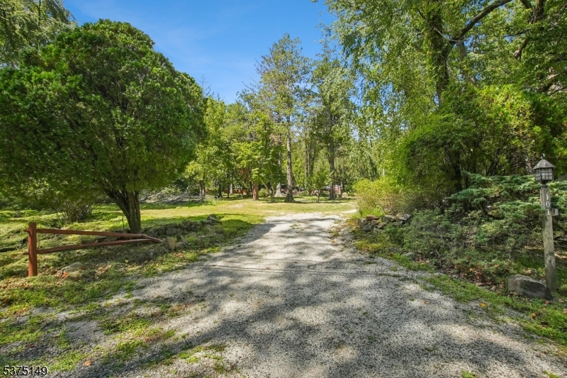 Whitehouse Station - Residential