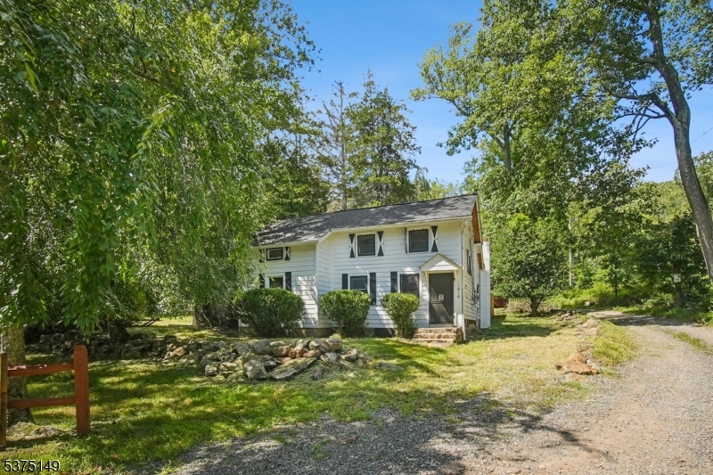 Whitehouse Station - Residential